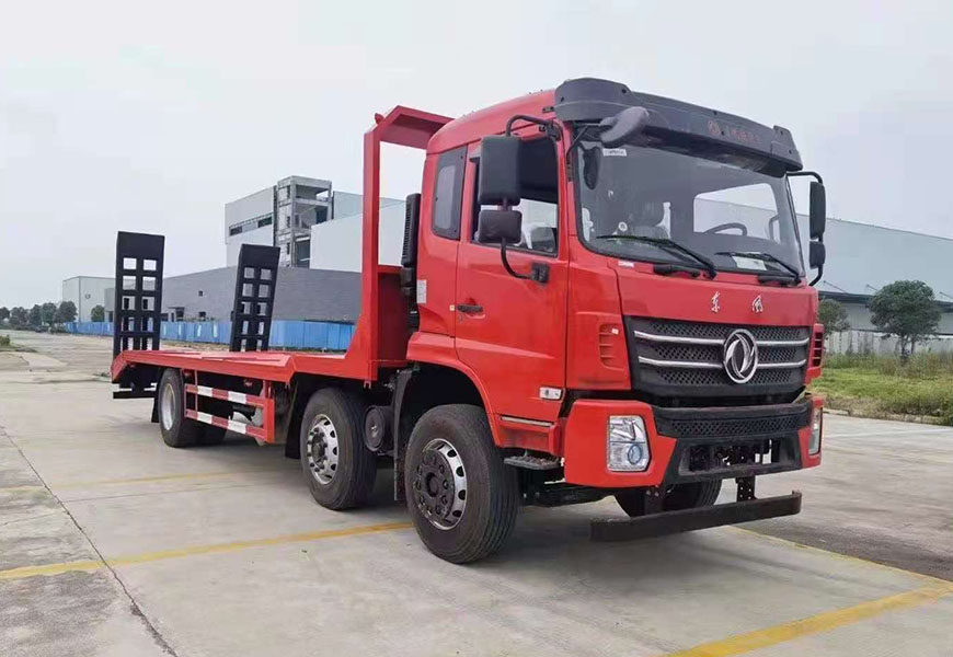 國六東風D17-Z小三軸平板運輸車