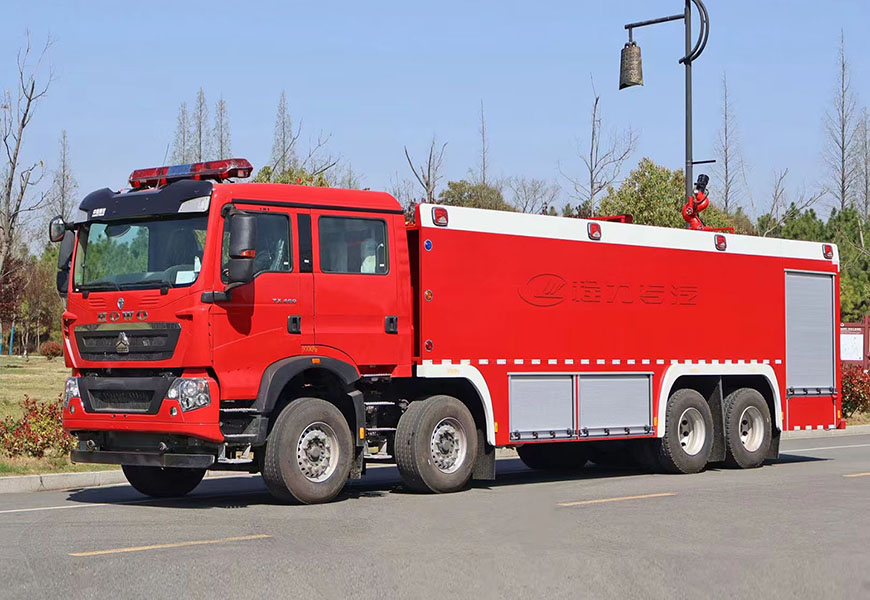程力應急重汽豪沃25噸水罐消防車